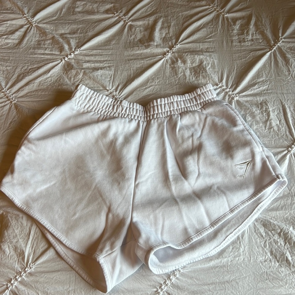 white cotton shorts